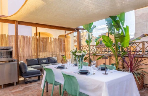 Rione II Trevi Apartment | Penthouse above Trevi Fountain and Panoramic Terrace