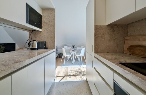 Santo Antonio Apartment | Penthouse apartment with terrace next to Marques de Pombal