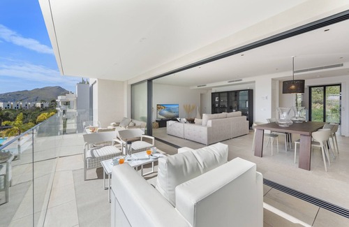 Puerto de Pollensa Apartment | Penthouse Apt Colomer by JS Villas