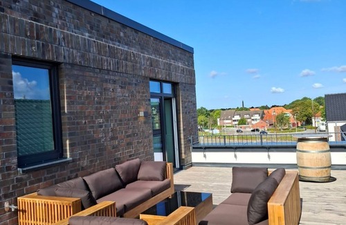 Norden Apartment | Penthouse beach oasis with wonderful roof terrace and sauna - Welcome