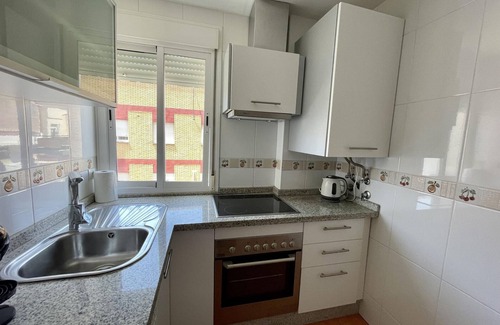Distrito Noroeste Apartment | Penthouse Blanco - Appartement Équipé avec Garage Près du Centre de Córdoba