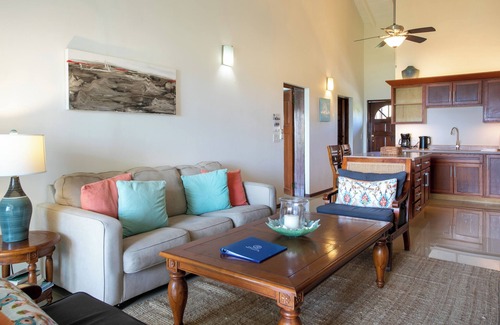 Shoal Bay Condo | Penthouse Condo- full kitchen, walk to Shoal Bay, complimentary beach chairs on Shoal Bay & Concierge!