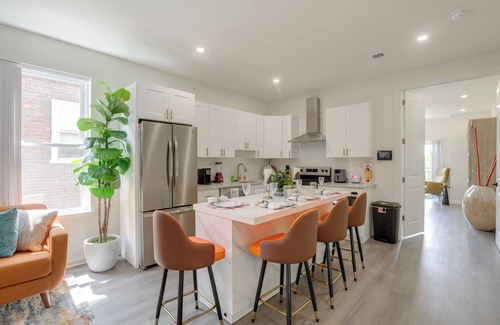 North Philadelphia West Condo | Penthouse Condo w/Rooftop Deck in Philadelphia!