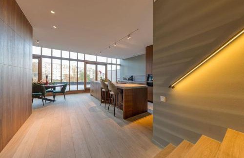 Ixelles Apartment | Penthouse Duplex Vue Imprenable