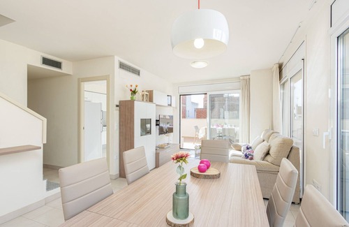 Roses Town Center Apartment | Penthouse in Roses near de la Punta Beach