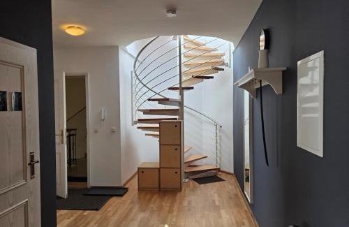 Outer Neustadt Apartment | Penthouse in the Neustadt