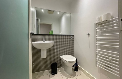 Shaftesbury Apartment | Penthouse near Clapham Junction large wrap around terrace incredible views