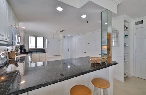 New Smyrna Beach Condo | Penthouse/NON drive zone on beach/Panoramic views of the Ocean