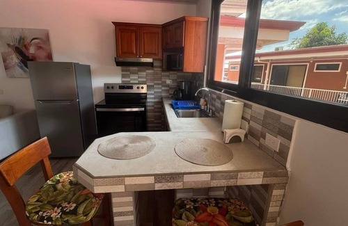 Barrio Ricos y Famosos House | Penthouse, occupy 2, in adult resort, walking 10 minutes to Jaco and beach