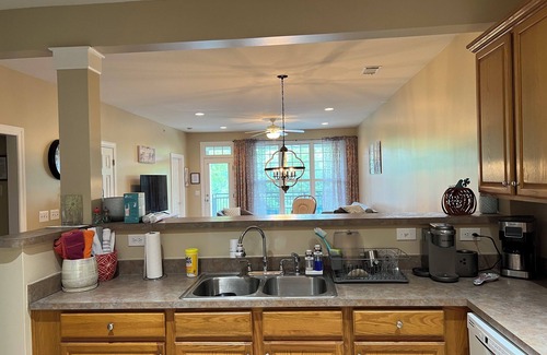 Santee Condo | "Penthouse" on Lake Marion, SC at the Club Wyndham ResortnSleeps 8