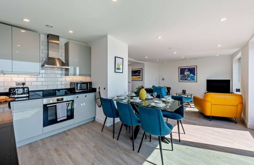 Worthing Apartment | Penthouse on the Seafront