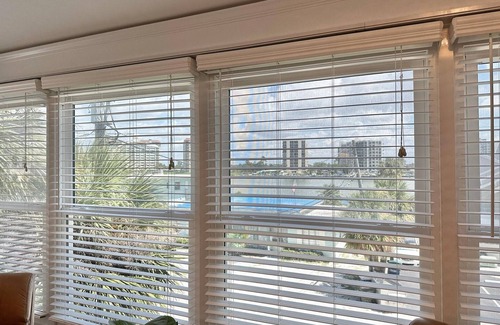 Bay Esplanade Condo | Penthouse Shores 309 - Spacious Water Views