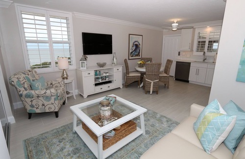 Bonita Springs Condo | Penthouse Studio with Gulf Views, completely remodeled and beautifully appointed