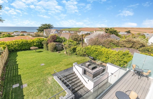 Trevone House | Pentire - Four Bedroom House, Sleeps 8
