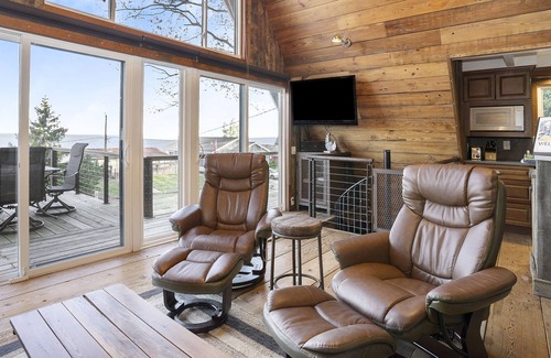Pentwater Cottage | Pentwater Tree House on Lake Michigan