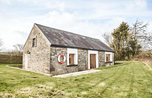 Llanybri House | Penuwch Boathouse
