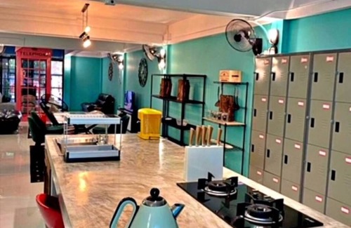 Su Thep House | people pay a premium to stay in this postal code