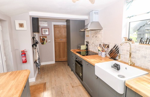 Wolsingham Cottage | PEPPER COTTAGE, pet friendly, with open fire in Wolsingham