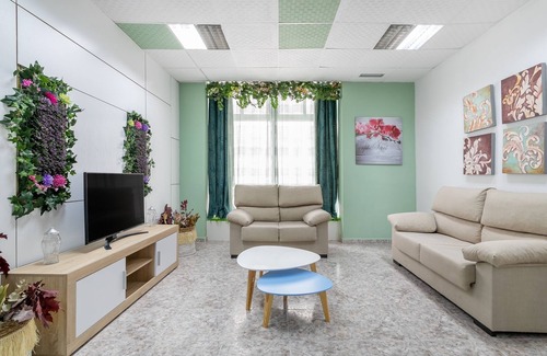 Ensanche Diputacion Apartment | PEPPERMINT (Near the Real Club de Regatas and bus and train station).