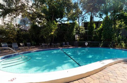 Siesta Key Apartment | Peppertree Perfection