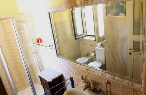 Catania City Centre Apartment | Peppino's Art & Bed Space - Music