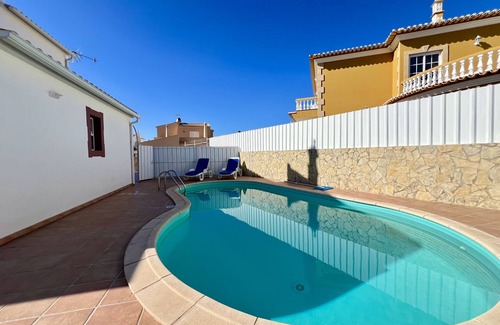 Pera Villa | PÊRA STYLISH VILLA WITH POOL by HOMING
