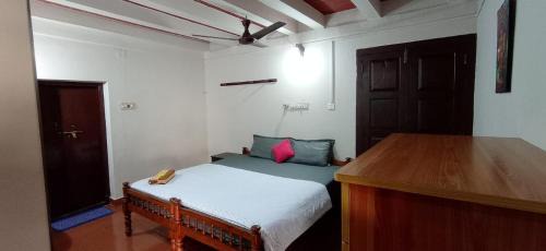 Kannur Bed & Breakfast | Perch by the sea