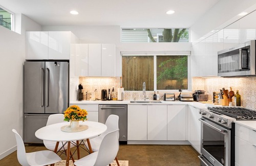 Broadway House | Perch - Capitol Luxe F | Prime Location in Cap Hill | Walk Score 96