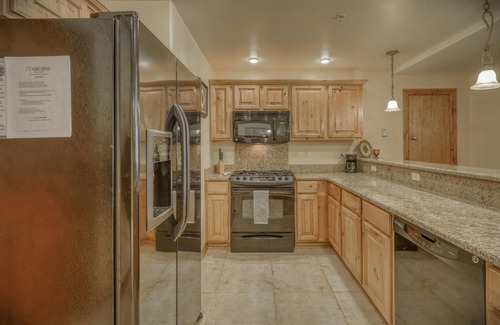 Pagosa Springs Condo | Perched atop Putt Hill, this expansive yet inviting condo is your ideal home away from home