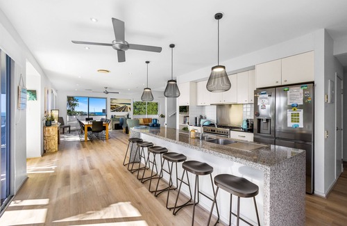 Peregian Beach House | Peregian Holiday House - allows dogs, heated pool, spa & 5 mins to beach