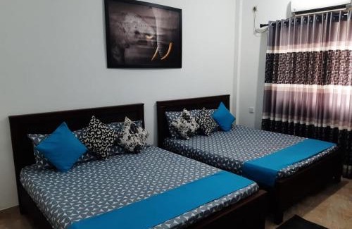 New Town Bed & Breakfast | PEREGRINE Villa