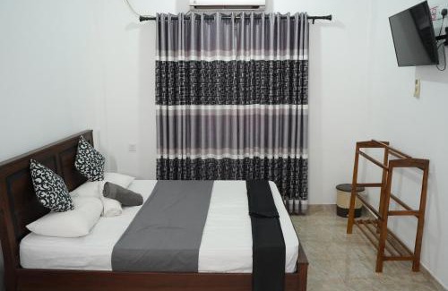 New Town Bed & Breakfast | PEREGRINE Villa
