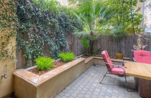 Central Sacramento House | Perfect 1-bedroom on beautiful and quiet street