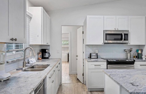 Alta Vista House | Perfect 3 Bedroom House on Sarasota County, Sarasota County House 1001