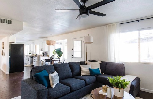 Roadrunner Estates East Cottage | Perfect 4 Bdrm Home With Pool and Game Room!