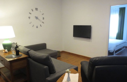 El Cabanyal Apartment | Perfect apartment with free WiFi and A / C a few minutes from the beach
