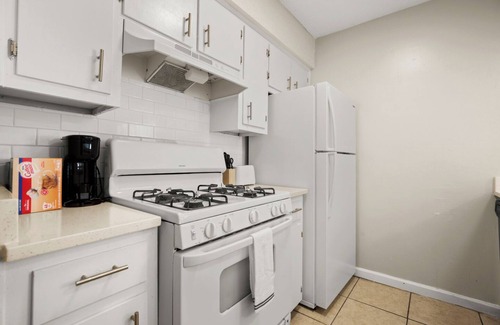 South Manchaca Apartment | Perfect Austin Escape – 2BR Sleeps 6, Free Parking