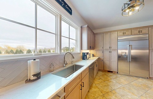 Marengo House | Perfect Barn for Getaways