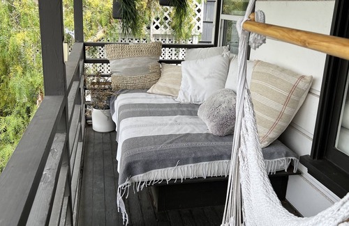 South Laguna House | Perfect Beach Cottage for families - Walk to beach, trolley to downtown. Perfect