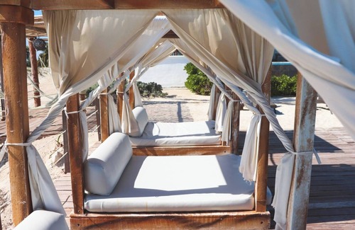 Costa Mujeres Villa | Perfect Beach Location For Families And Weddings