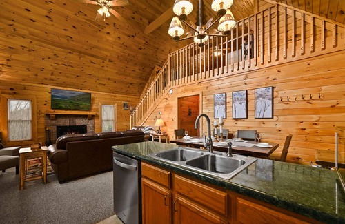 Sevierville Cabin | Perfect Cabin with Hot Tub, Grill, EV Charger