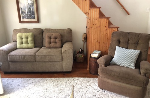 Chincoteague House | Perfect Chincoteague Home for your small family getaway