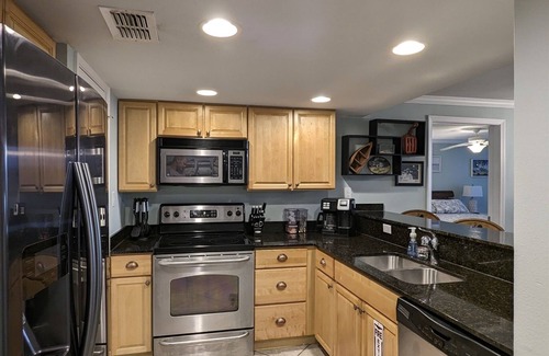 Biloxi Condo | "Perfect Coastal Getaway for Relaxation and Fun-Biloxi Dunes Delight!"!"