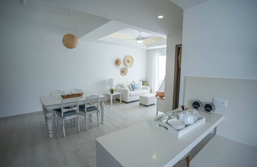 Bavaro Apartment | Perfect & Comfy Pool View Apartment with Beach Access, Balcony, Wi-Fi, AC & TV