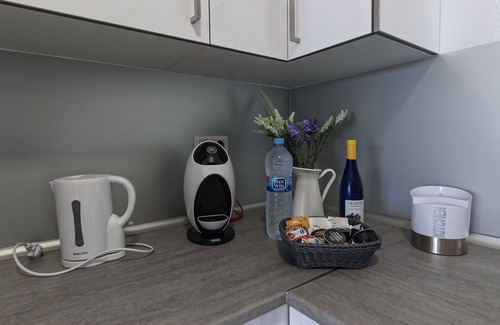 La Quinta Apartment | PERFECT COUPLES, OCEAN VIEW BALCONY, POOL AND RELAX