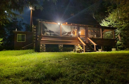 East Stroudsburg Cabin | Perfect cozy cabin w/tree house on 3 acres of woods near skiing, hiking & DWG