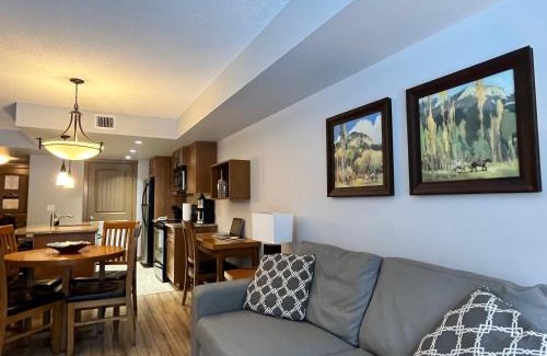 Copperstone Resort Apartment | Perfect family 2-bed Condo with hot tub