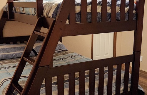 Tuskegee House | Perfect family retreat in Tuskegee Alabama.