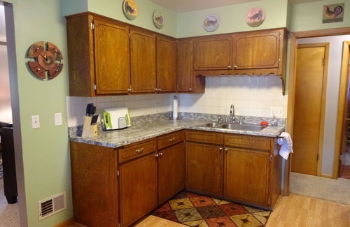 Omaha House | Perfect Family Vacation Home Or Cozy Getaway Located in South Omaha