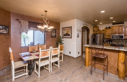 Lake Havasu City House | Perfect for Families & Groups w/2 Private Casitas!